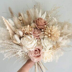 Meet your Posher, Alison